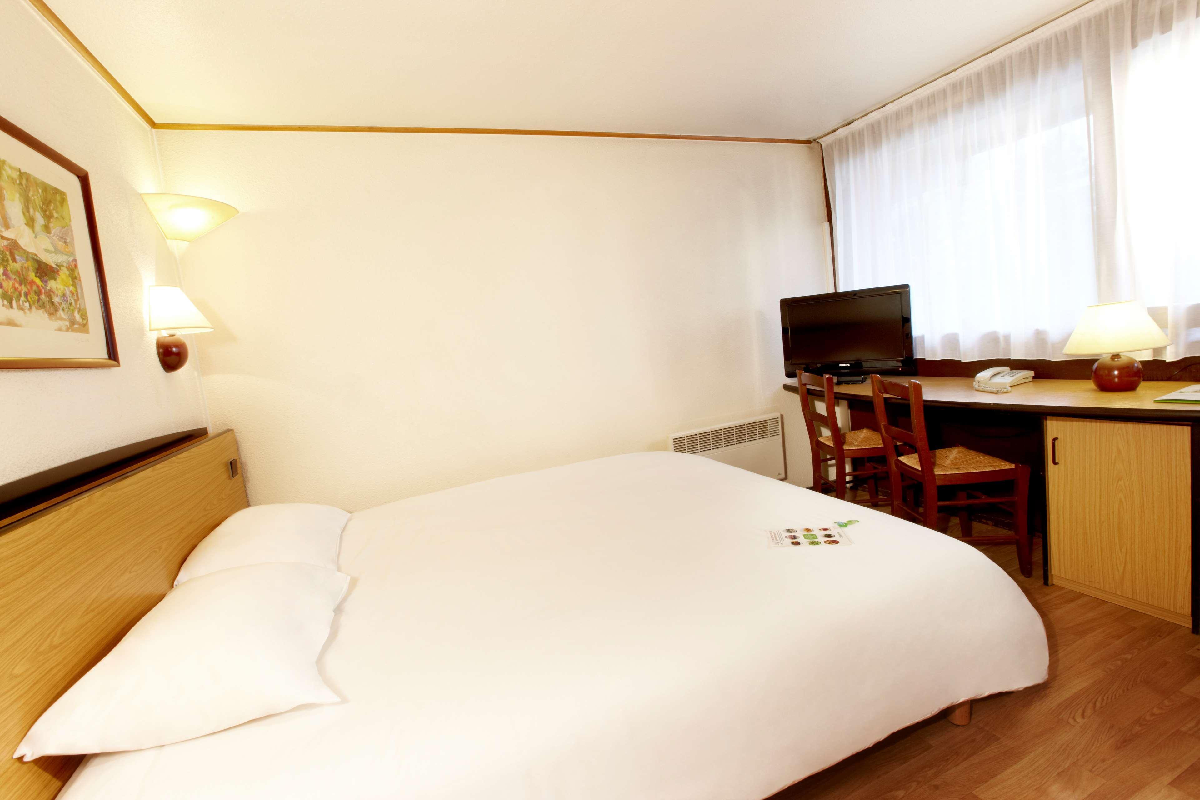 Campanile Dunkerque Est - Armbouts-Cappel Hotel Quarto foto