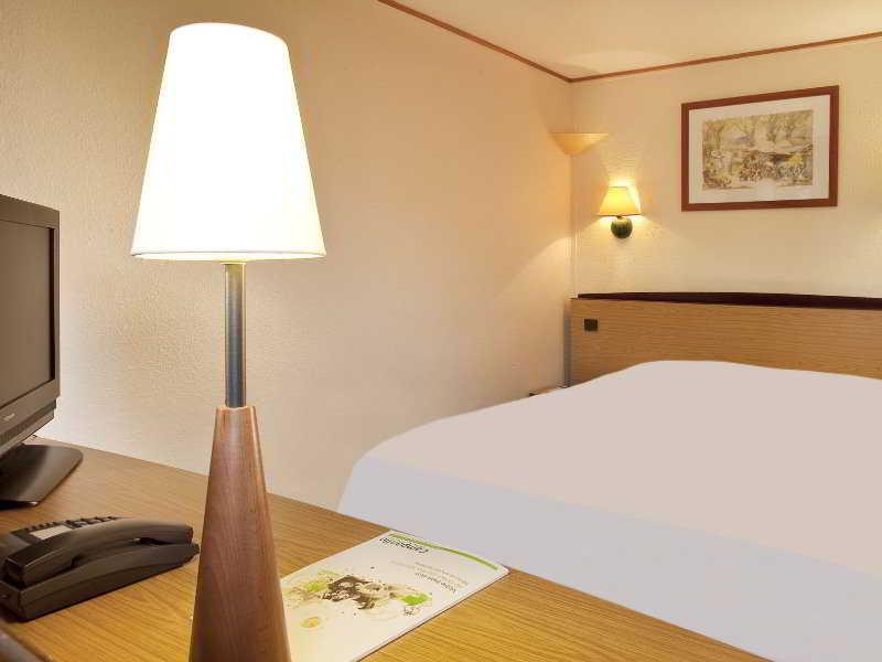 Campanile Dunkerque Est - Armbouts-Cappel Hotel Quarto foto